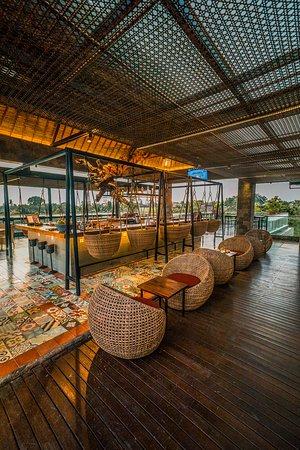 Naga Rooftop Bar and Lounge by Sthala Ubud Bali